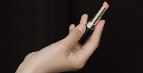 Помада Miss Sicily Lipstick от Dolce & Gabbana — выбор Buro 24/7