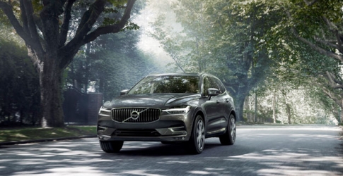 Во время презентации нового Volvo XC60 показали иммерсивный спектакль