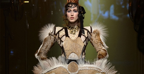 Неделя высокой моды в Париже: Jean Paul Gaultier, осень 2015