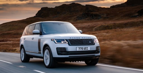 В России стартовали продажи обновленного внедорожника Range Rover
