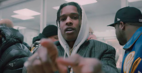 Ники Минаж, A$AP Rocky, A$AP Ferg и Mike Will Made It отдыхают в клипе на трек «Runnin»
