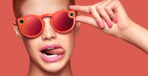 Гаджет дня: очки со встроенной камерой от Snapchat