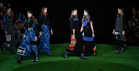 Marc by Marc Jacobs закрываются?