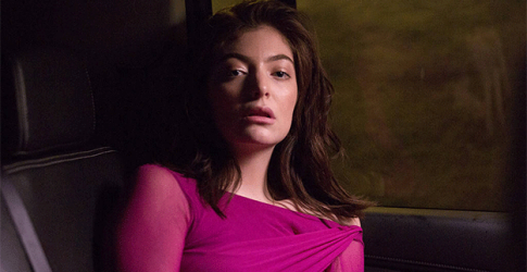 Певица Lorde выпустила новую песню и клип