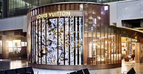 Louis Vuitton открывают первый бутик в европейском аэропорту