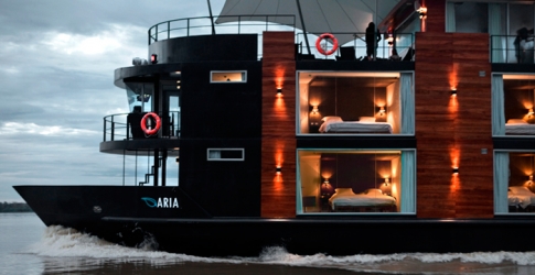 Пятизвездочная плавучая гостиница от Aqua Expeditions