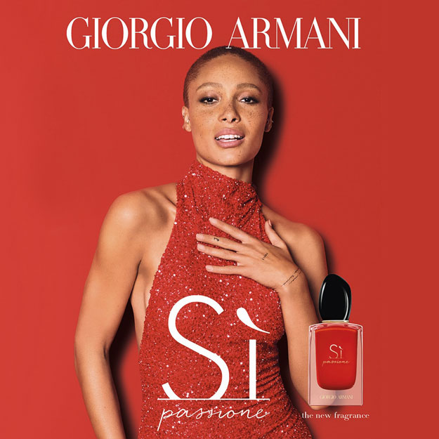 Адвоа Абоа и Сара Сампайо снялись в кампании Armani Si Passione Адвоа Абоа и Сара Сампайо снялись в кампании Armani Si Passione