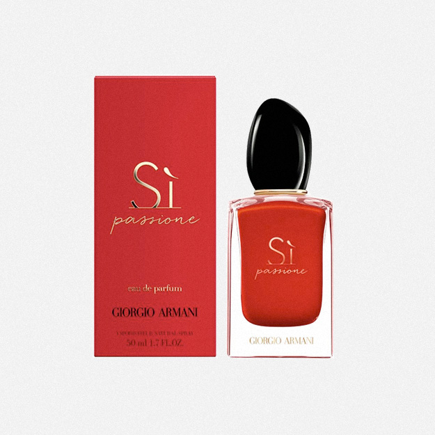 Giorgio Armani выпустит два новых аромата в январе Giorgio Armani выпустит два новых аромата в январе
