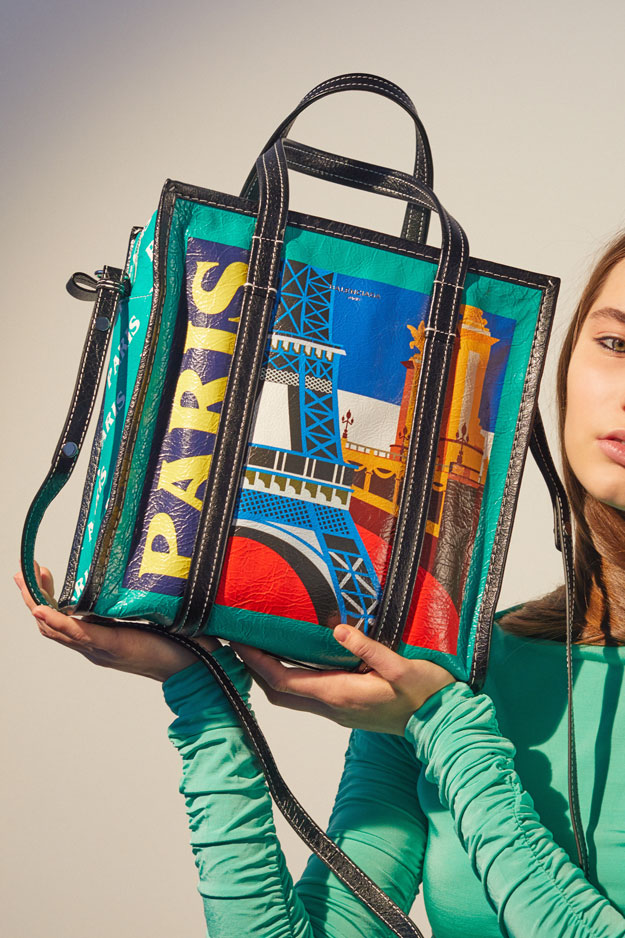Сумка Balenciaga — выбор Buro 24/7 Сумка Balenciaga — выбор Buro 24/7