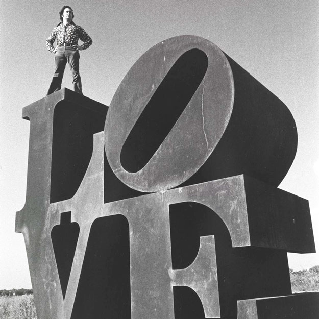 Умер художник Роберт Индиана — создатель знаменитой поп-арт-работы «LOVE» Умер художник Роберт Индиана — создатель знаменитой поп-арт-работы «LOVE»