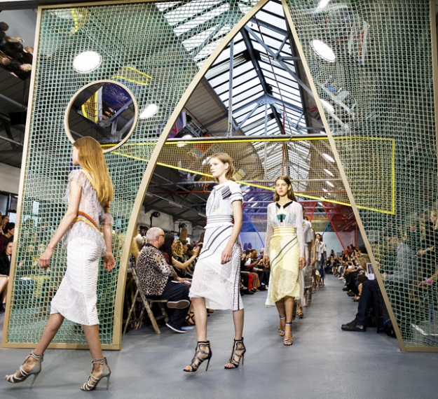 Peter Pilotto устроит показ в Музее Виктории и Альберта Peter Pilotto устроит показ в Музее Виктории и Альберта