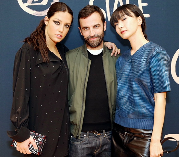 Презентация коллекции Louis Vuitton New Classics в универмаге Le Bon Marché Презентация коллекции Louis Vuitton New Classics в универмаге Le Bon Marché