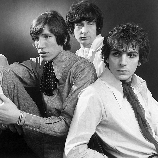 Группа Pink Floyd воссоединилась в знак протеста Группа Pink Floyd воссоединилась в знак протеста