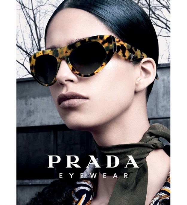 Рекламная кампания очков Prada Рекламная кампания очков Prada