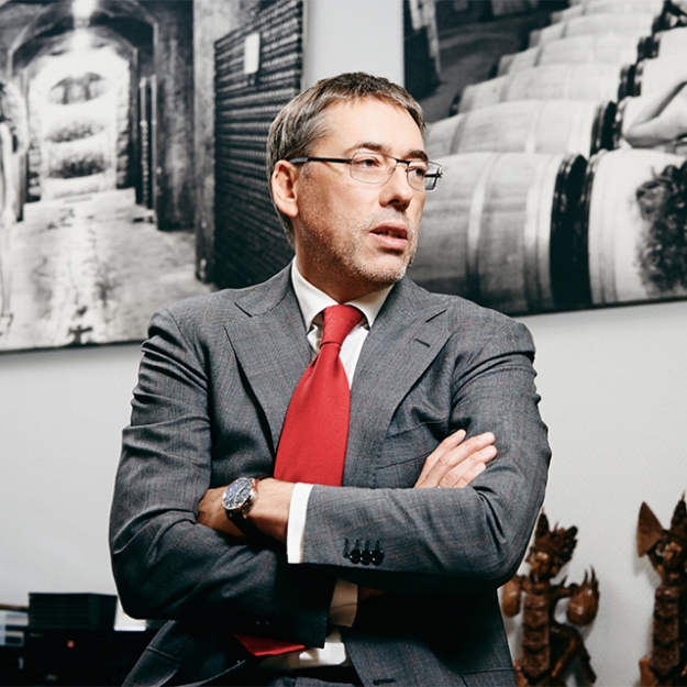 Максим Каширин: "Нынешний кризис — совсем другой" Максим Каширин: "Нынешний кризис — совсем другой"