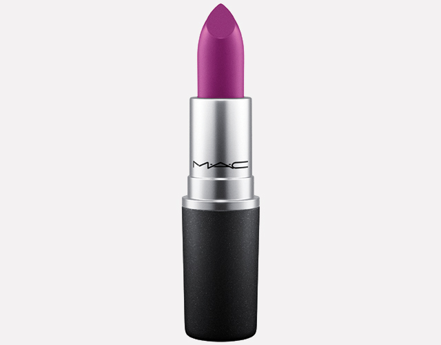 MAC FP Lipstick Lola white 72dpiCMYK 1 - Новая коллекция косметики MAC Fashion Pack.