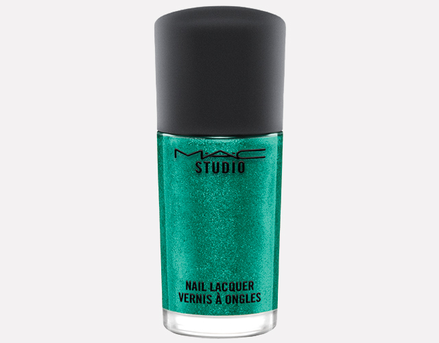 MAC FP StudioNailLacquer StyleMatters white 72dpiCMYK 1 - Новая коллекция косметики MAC Fashion Pack.