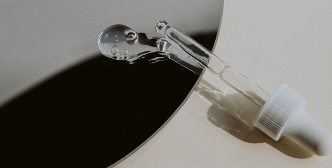 Гиалуроновая кислота в кремах, сыворотках, инъекциях — что нужно знать