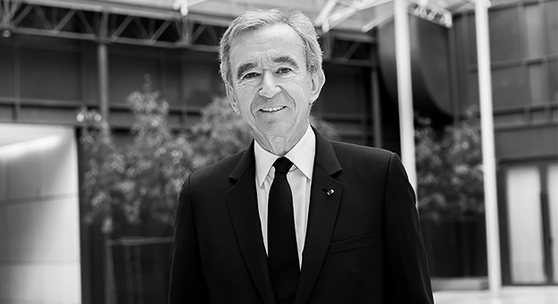 Генеральный директор LVMH Бернар Арно поддержал Эммануэля Макрона