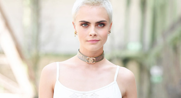 Кара Делевинь стала певицей