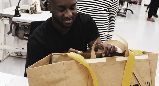 Вирджил Абло представил редизайн синей сумки IKEA