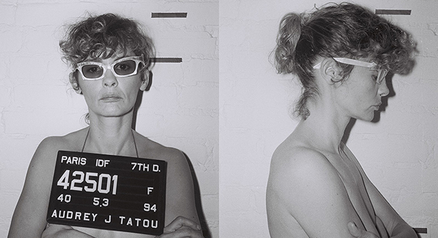 Одри Тоту готовит выставку автопортретов