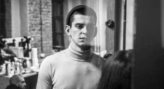 Хаски и актеры «Гоголь-центра» за кулисами «Маленьких трагедий»