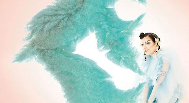 Бьорк выложила в Сеть новую песню и клип