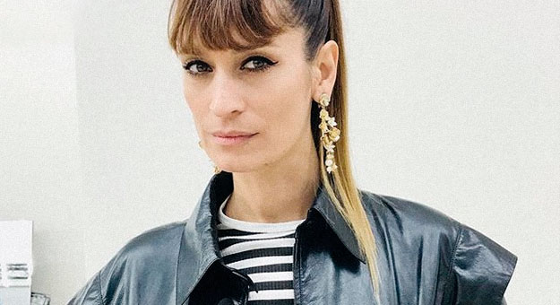 Каролин де Мегрэ и Лючия Пика научили посетителей Colette краситься