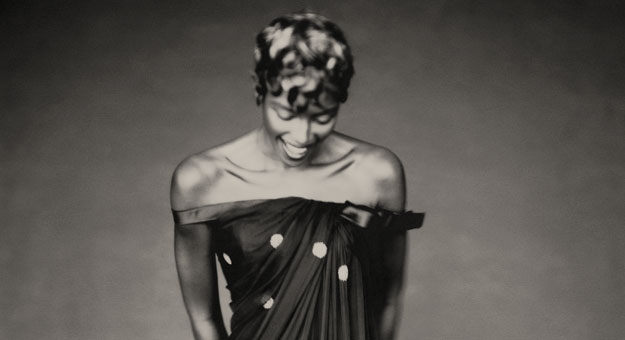 Dior выпустит настольную книгу фотографий Паоло Роверси