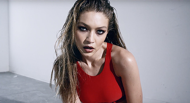 Джиджи, Белла, Кендалл и Эшли снялись в новогоднем календаре Love Magazine