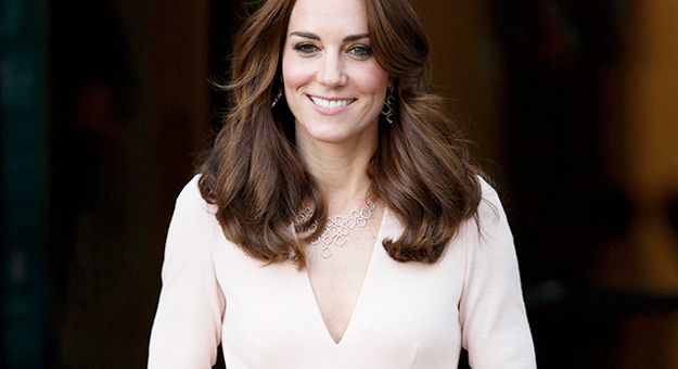 Кейт Миддлтон приглашает 31 дизайнера в Букингемский дворец
