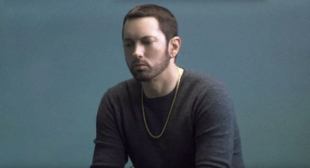 Эминем и Эд Ширан сняли клип про любовный треугольник