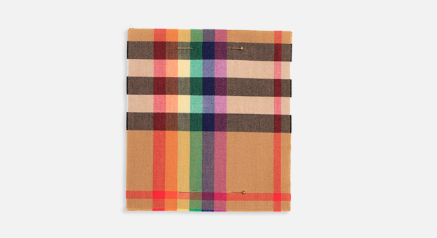 Burberry посвятит показ ЛГБТ-молодежи