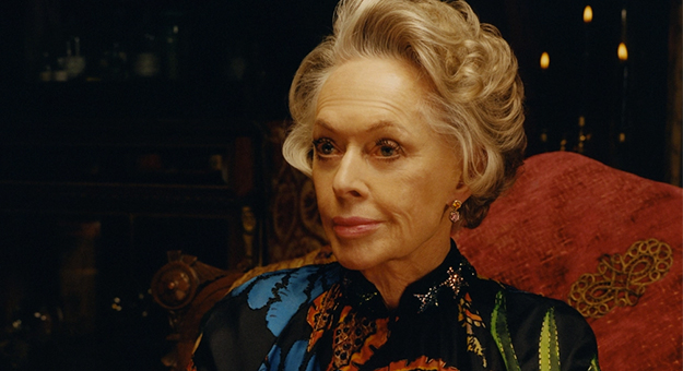 В новой кампании Gucci снялась муза Альфреда Хичкока