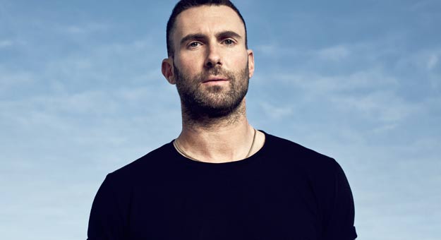 Адам Левин стал глобальным амбассадором нового аромата Yves Saint Laurent