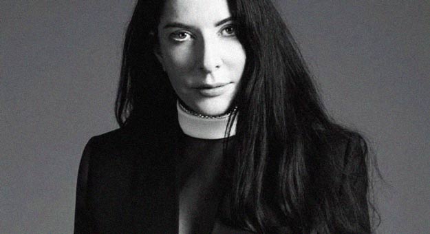 Марина Абрамович и Надежда Толоконникова примут участие в паблик-токе The New York Times