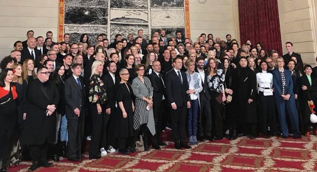 Эммануэль Макрон пообедал с участниками Недели моды в Париже