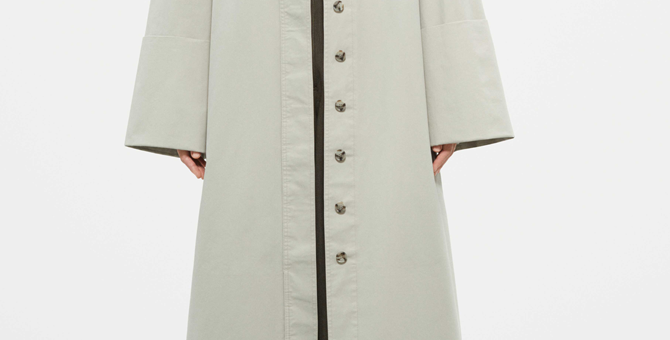 Как выглядит осенне-зимняя коллекция COS, вдохновлённая архитектурным минимализмом