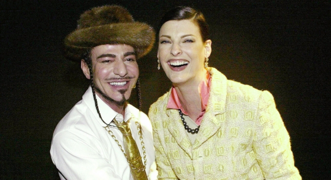 Джон Гальяно отказывается от использования натурального меха