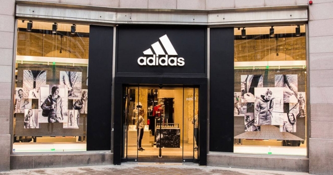 Выручка adidas выросла на 24% в прошедшем году