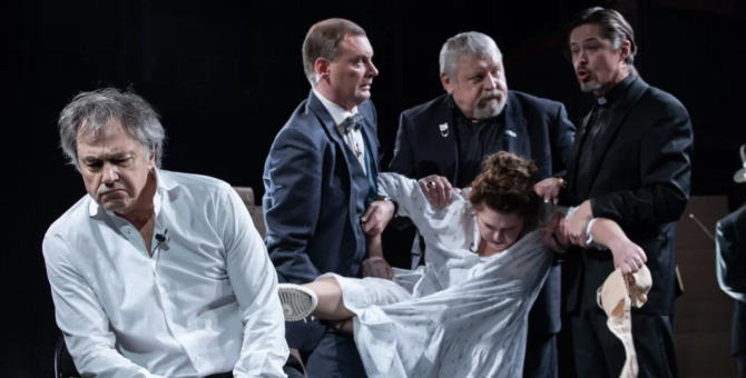 В Театре Маяковского пройдет премьера «Виндзорских насмешниц»