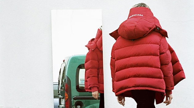 Настоящий Париж: первые кадры рекламной кампании Balenciaga