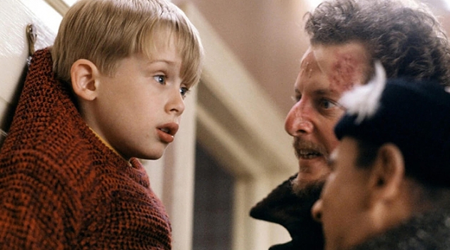 Бандит из фильма \"Один дома\" ответил Маколею Калкину