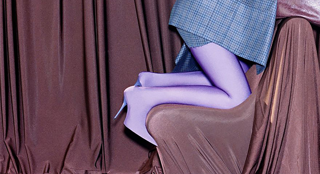 Balenciaga отправил моделей в театр