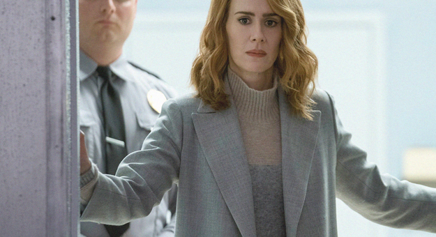 В Сети появились первые кадры из нового триллера М. Найта Шьямалана