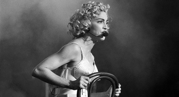 Universal снимет байопик о Мадонне