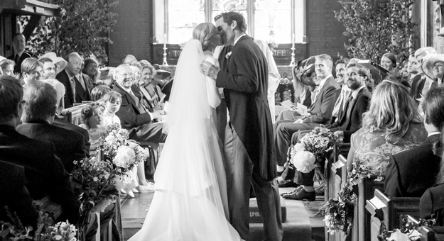 Любимый дизайнер Кейт Миддлтон запустила свадебную линию