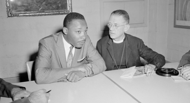 Как выглядел бы 1968 год через смартфон: Тимур Бекмамбетов запустил экспериментальный сериал