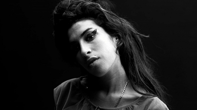 Отец Эми Уайнхаус снимет фильм о дочери